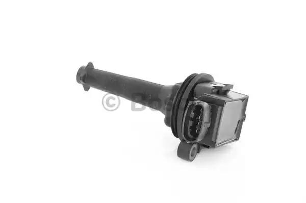 Катушка зажигания 0221604008 BOSCH 0221604008
