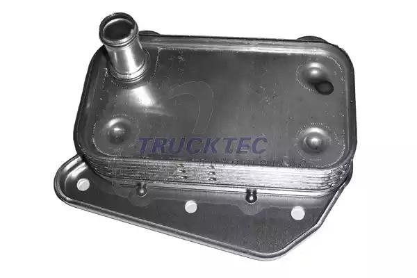 Радиатор масляный 0218050 TRUCKTEC 0218050