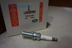 Свеча зажигания LR032080 LAND ROVER LR032080