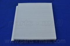 Фото товара Фильтр салонный Parts Mall PMA020 для ISUZU