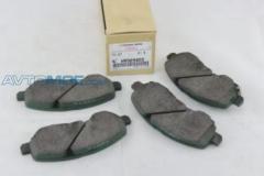 Колодки тормозные передние MITSUBISHI MR569403